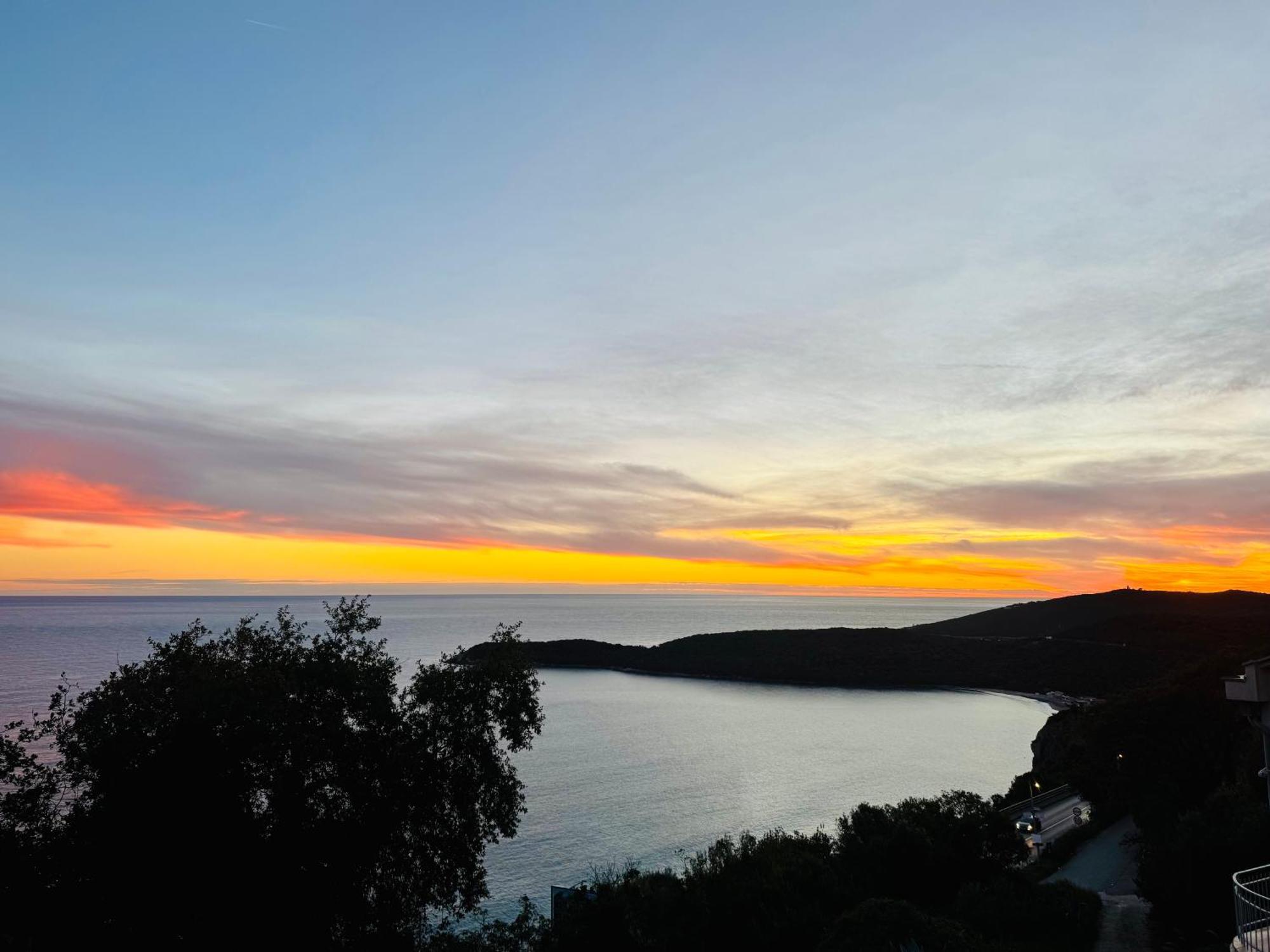 Budva Felix Suites Exteriér fotografie