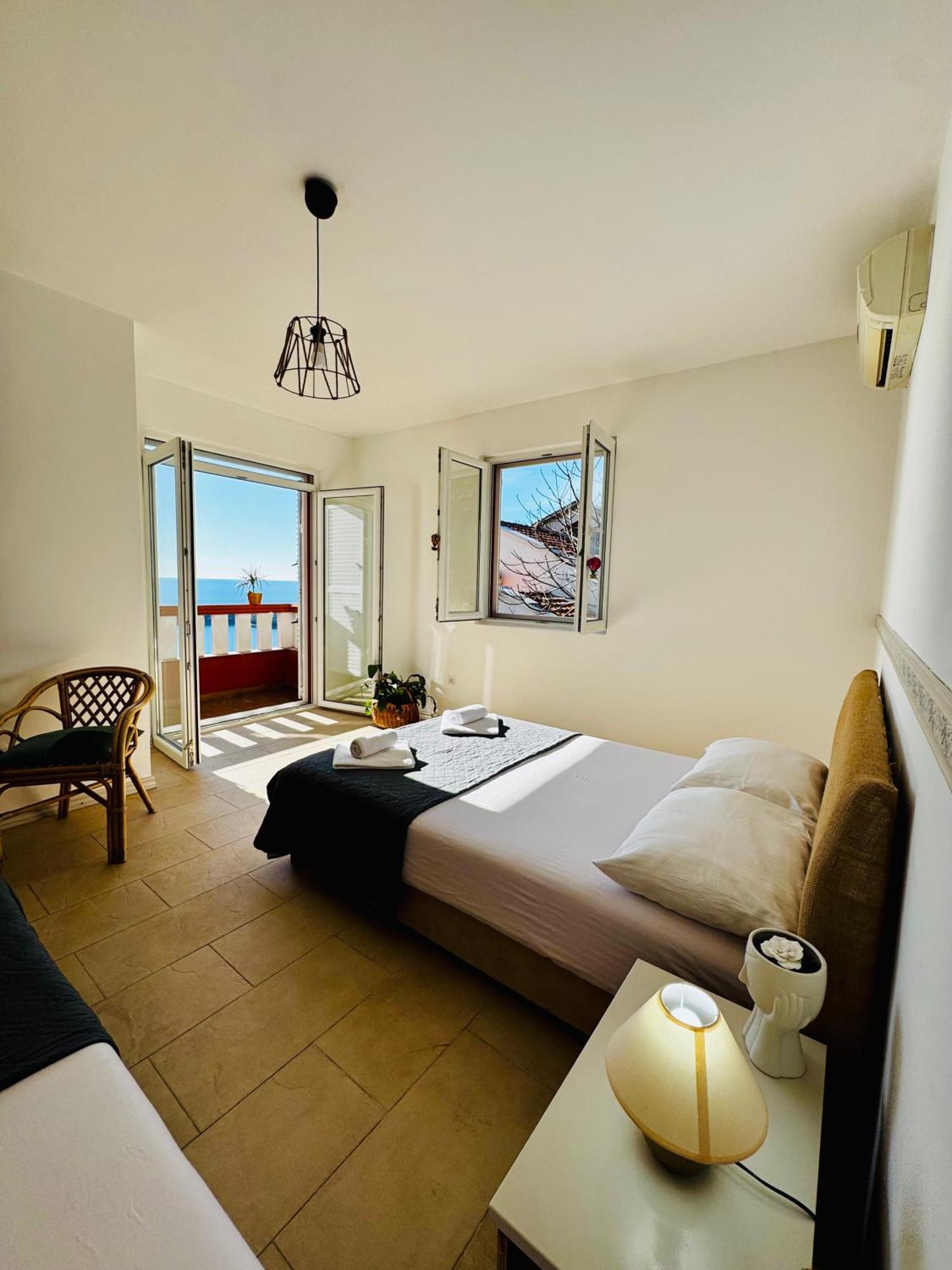 Budva Felix Suites Exteriér fotografie